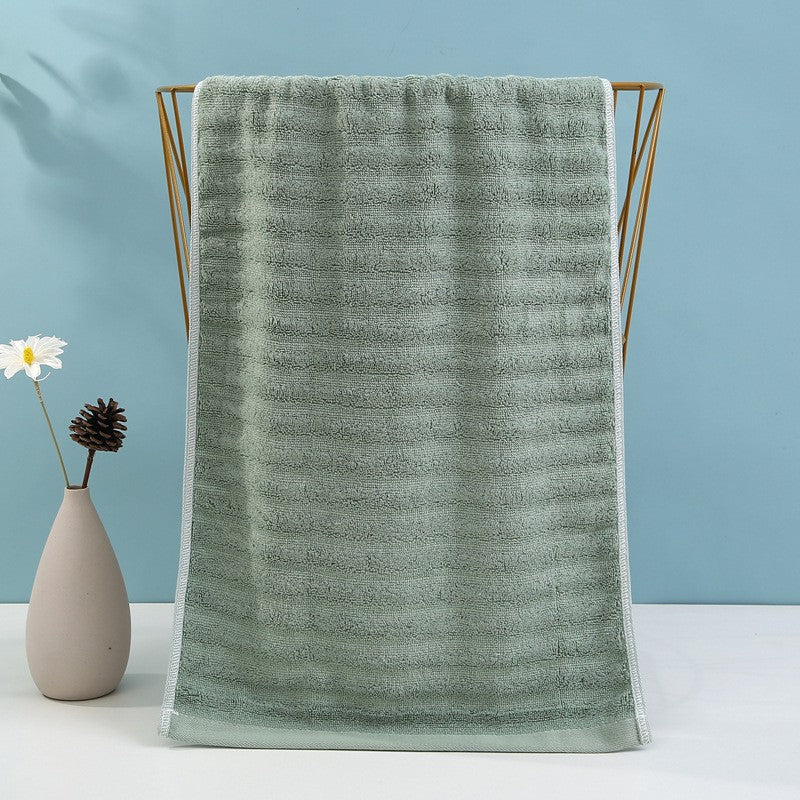 High-quality terry bath towel with elegant structure Stornfield