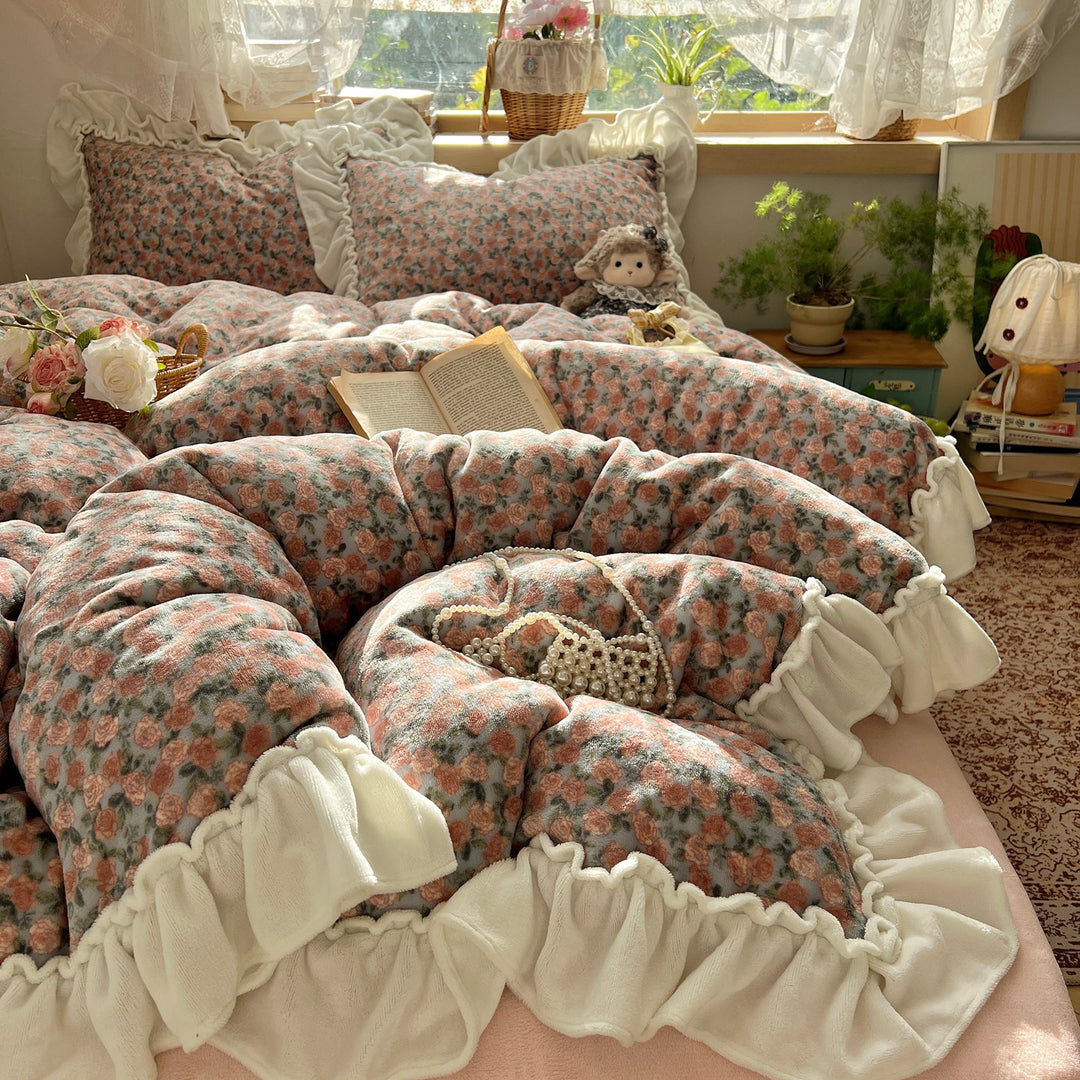 Floral Print Quilted Comforter Set