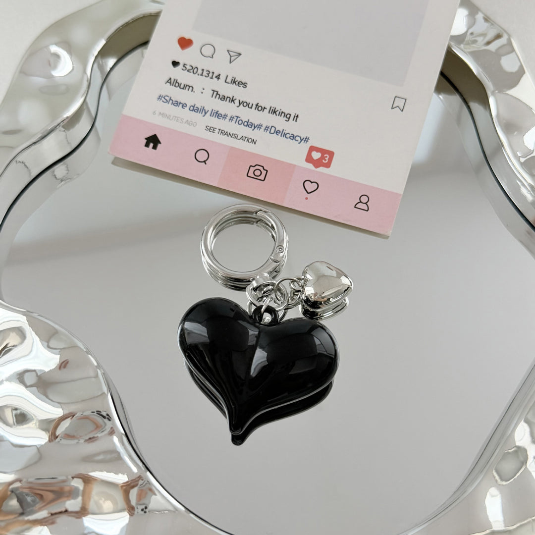 Heart-Shaped Pendant Keychain Stornfield