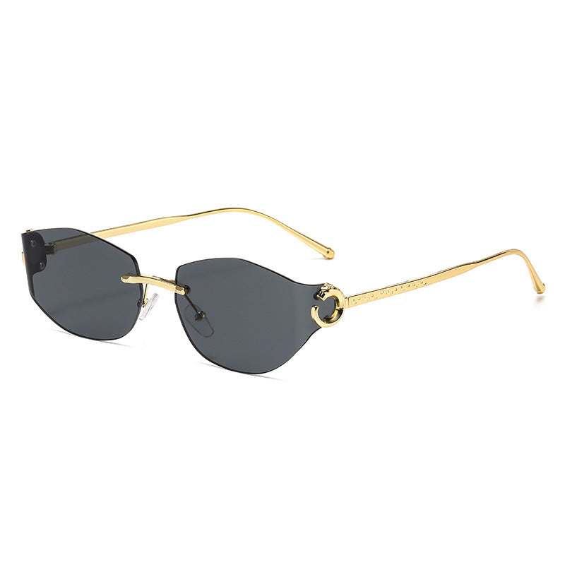 Women's fashionable sunglasses with innovative checkered design Stornfield
