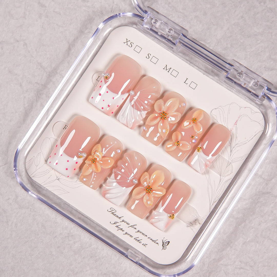 Artistic Floral Press-On Nails Set