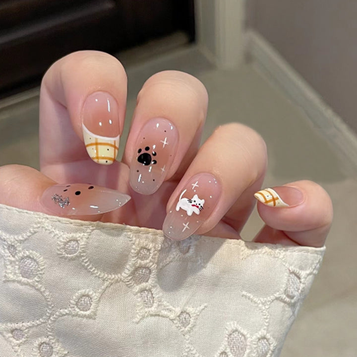Decorative Animal-Themed Press-On Nail Art Stornfield