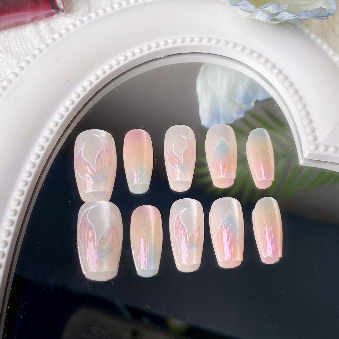 Iridescent Floral Design Press-On Nail Set