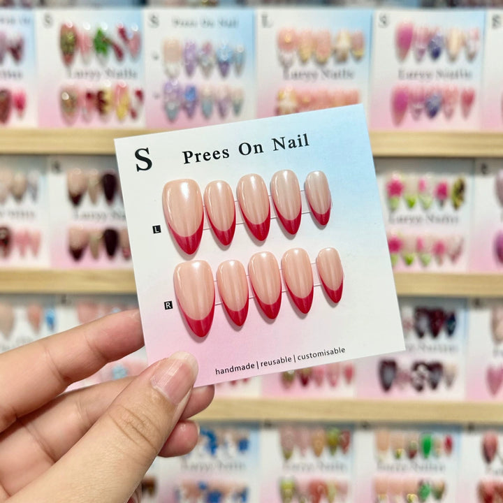 Customizable Press-On Nails with Elegant French Tip Design