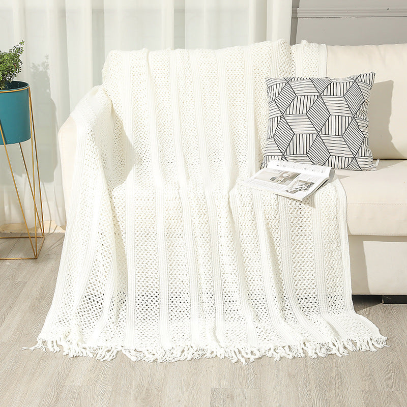 Ladies Large Knitted Blanket Stornfield