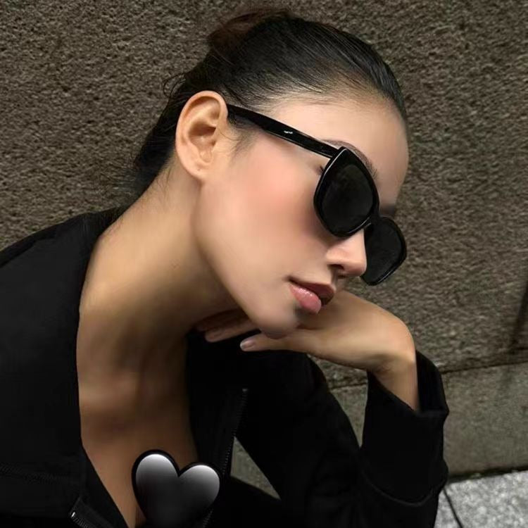 Women's sunglasses in a modern, stylish design Stornfield