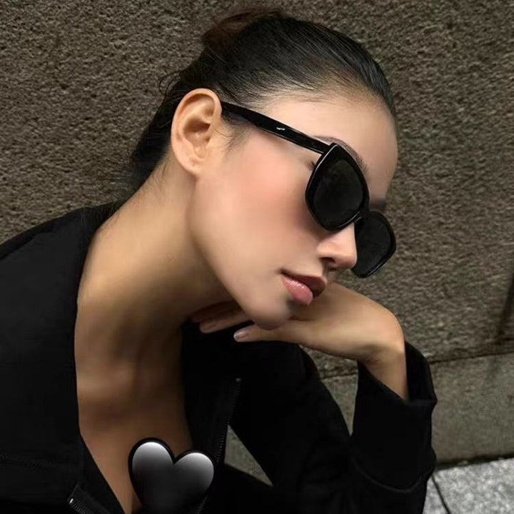 Women's sunglasses in a modern, stylish design Stornfield