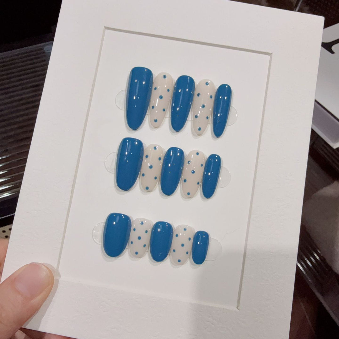 Decorative Press-On Nail Set with Artistic Design Stornfield