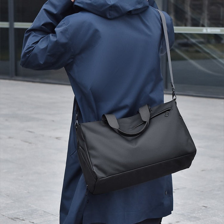 Multifunctional Sports and Travel Bag Stornfield