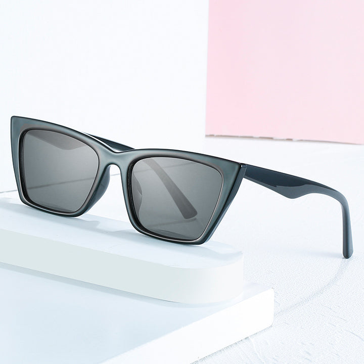 Women’s fashionable geometric sunglasses with protective UV protection Stornfield