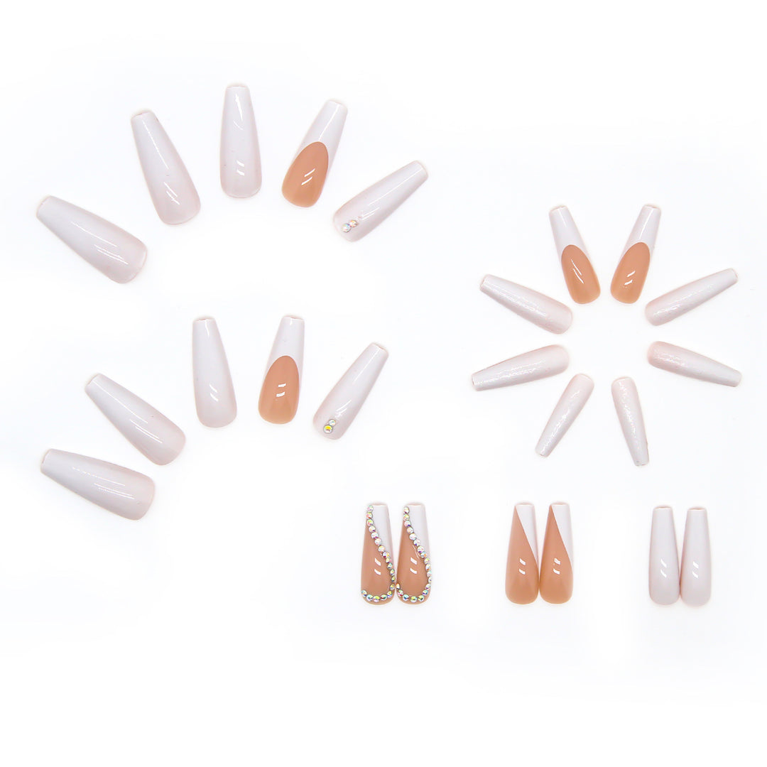 Artificial Nail Set with Elegant Rhinestone Decorations Stornfield