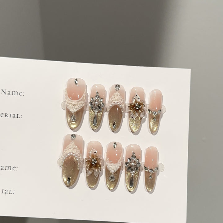 Elegant Rhinestone and Lace Press-On Nail Set