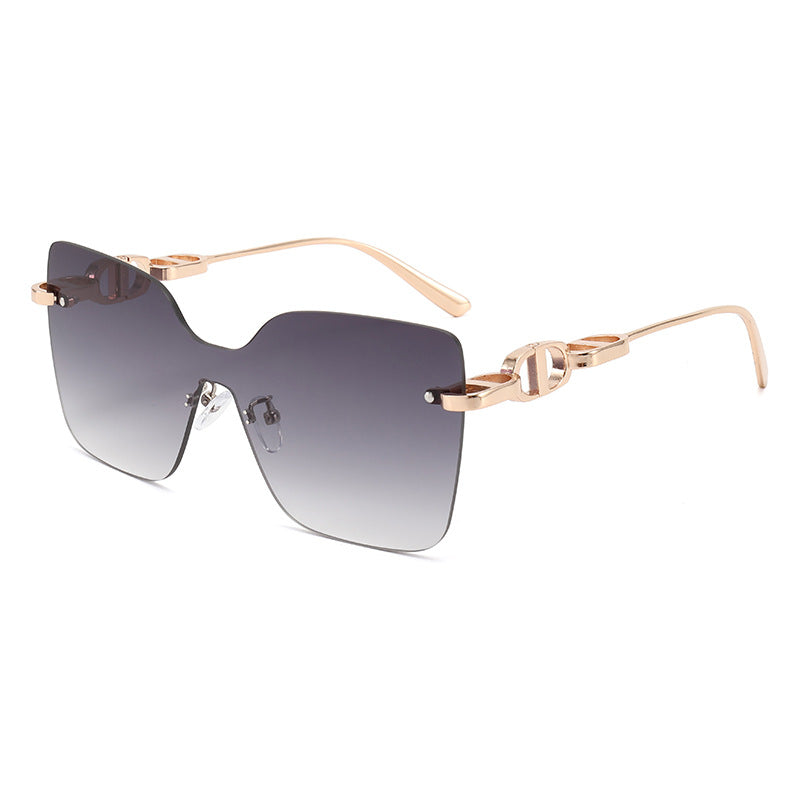 Ladies elegant oversized sunglasses with fashionable frame and UV protection Stornfield