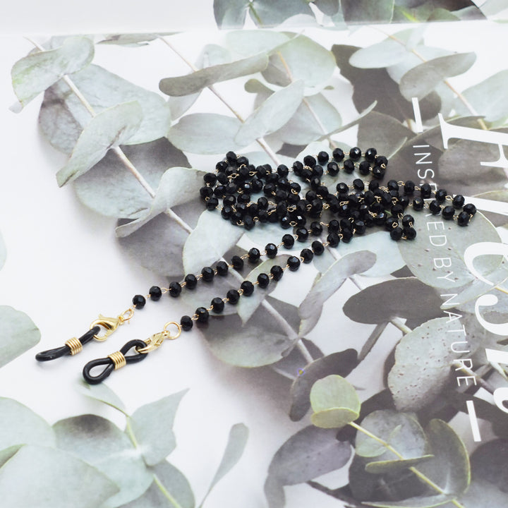 Elegant Floral-Accented Eyewear Chain Stornfield