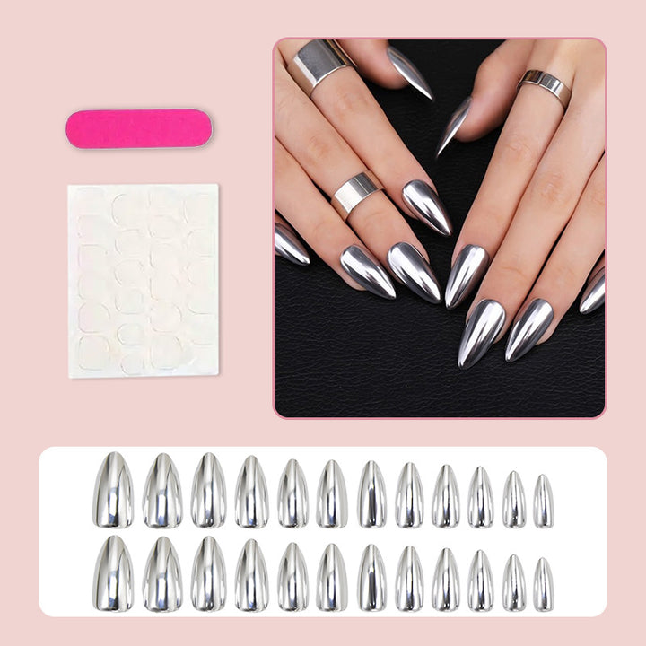 Acrylic nail set with elegant shape and shine Stornfield