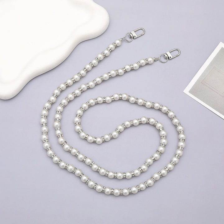 Elegant Beaded Eyewear Retainer Stornfield