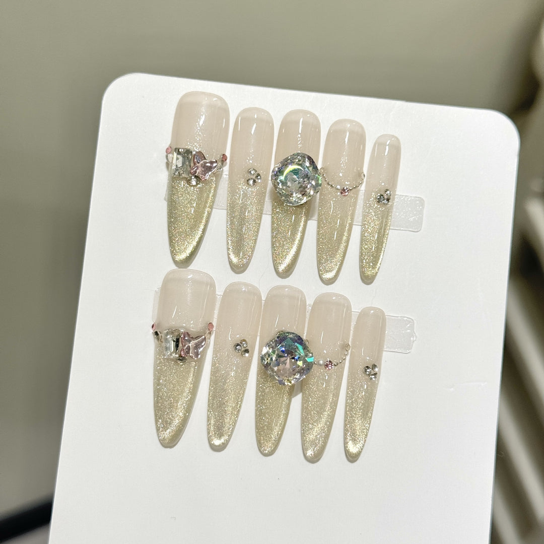 Decorative Press-On Nail Art Set with Sparkling Accents