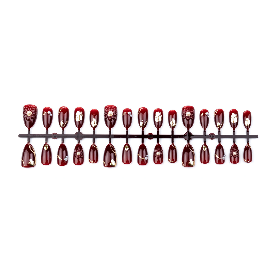 Floral-Embellished Press-On Nail Set Stornfield