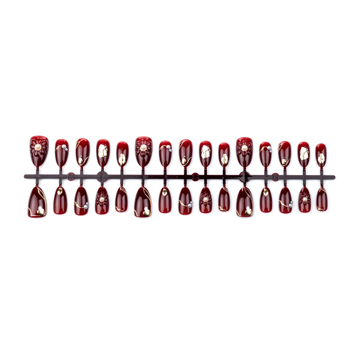 Floral-Embellished Press-On Nail Set Stornfield