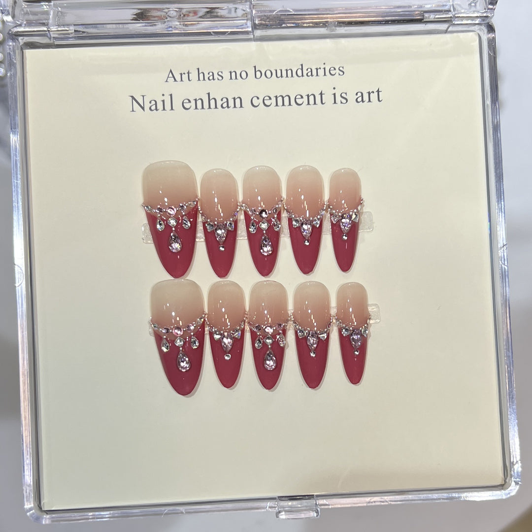 Luxurious Press-On Nail Art Set with Rhinestone Detailing Stornfield