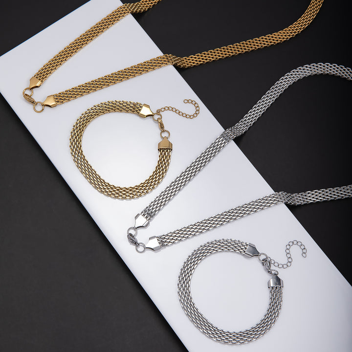 Elegant Textured Statement Jewelry Set Stornfield