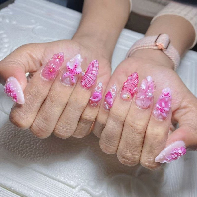 Artificial nail set with intricate 3D flowers and elegant accents Stornfield