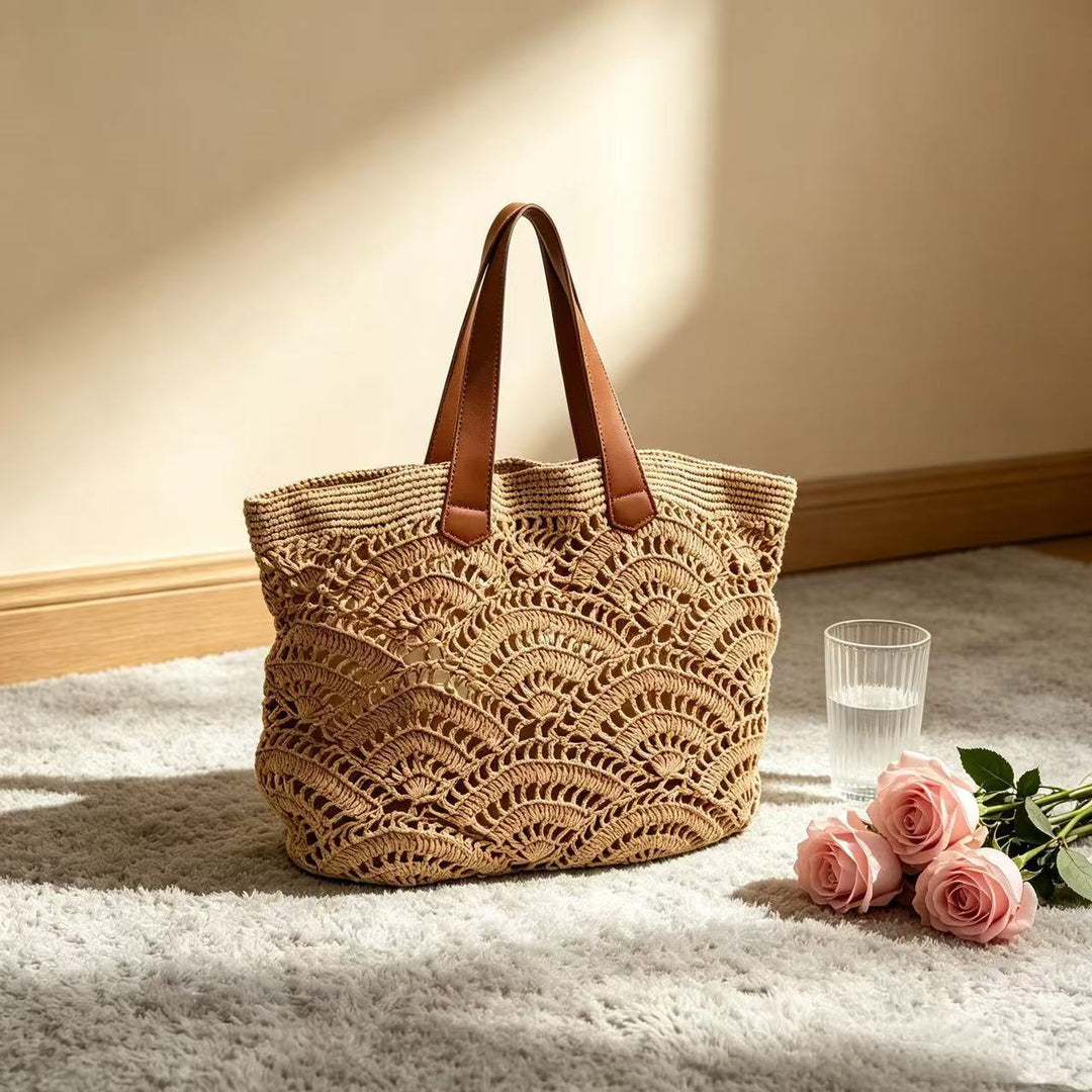 Braided beach bag with leather handles Stornfield