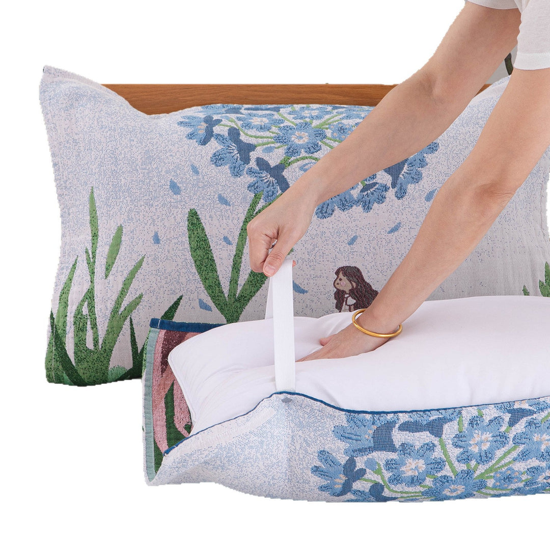 Women's pillow with removable cotton cover Stornfield