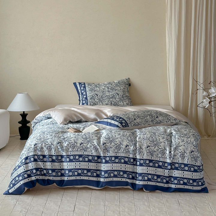 Satin bedding set with floral watercolor print and silky shiny surface