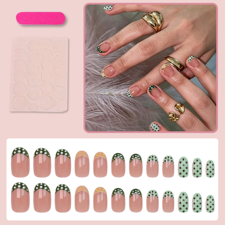 Artificial nail set with creative dot and glitter design Stornfield