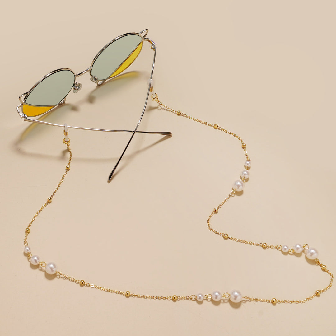 Fashionable Star-Embellished Eyewear Chain Stornfield