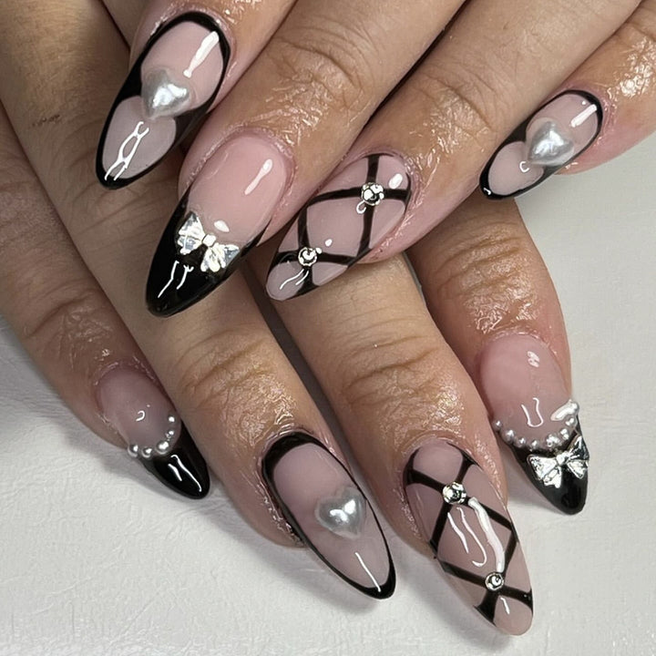 Nail art set with elegant, asymmetric design Stornfield