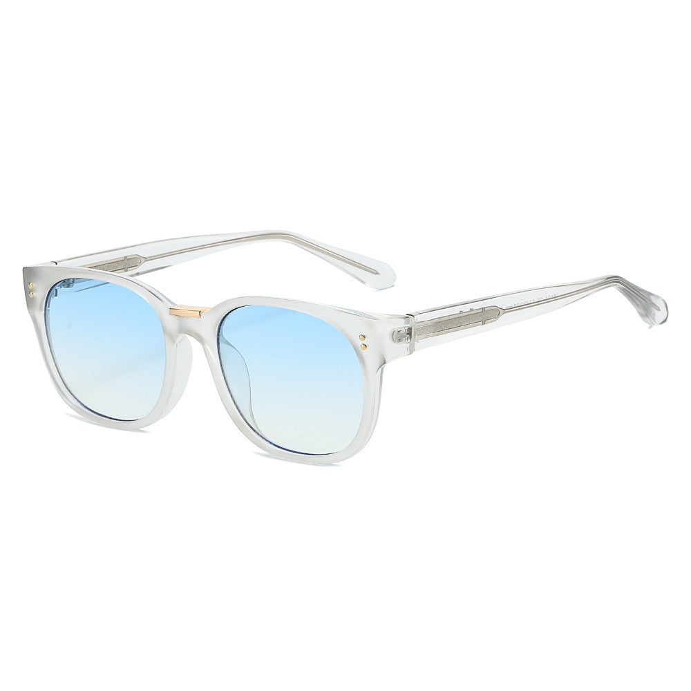 Women's fashionable sunglasses with transparent frame and elegant details Stornfield