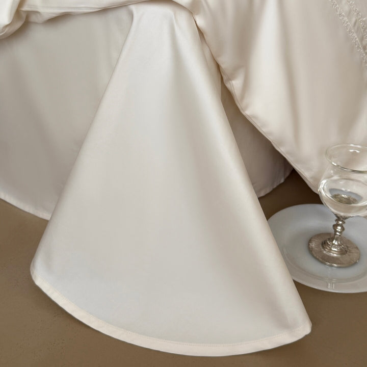 Decorative Luxurious Embroidered Silk Duvet Cover Set Stornfield