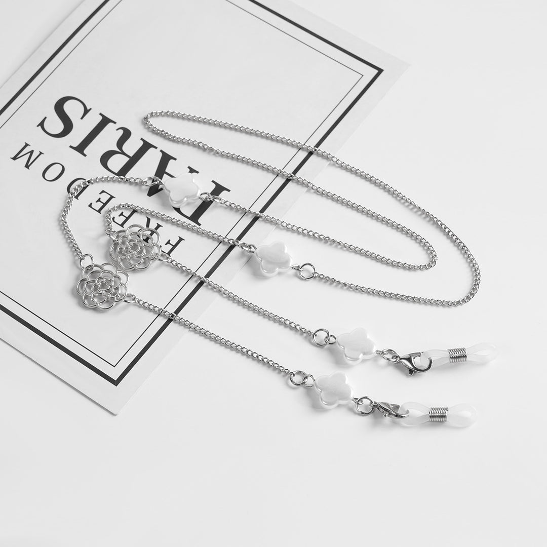 Elegant Floral Chain Necklace Stornfield