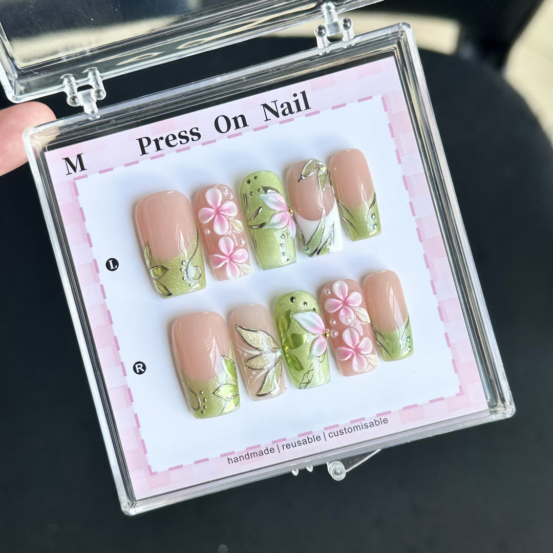 Handmade Floral Press-On Nail Art Set  1791773776