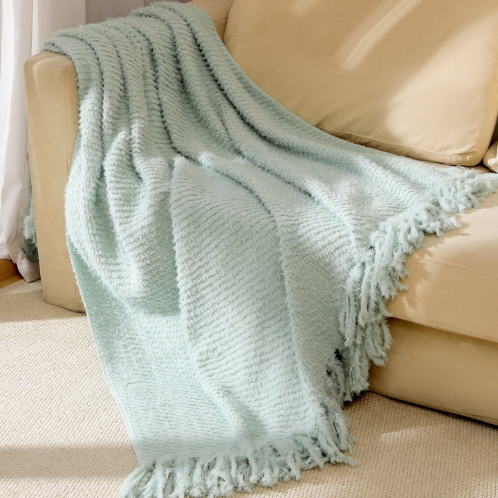 Women's knitted blanket with softest fleece and decorative fringes Stornfield