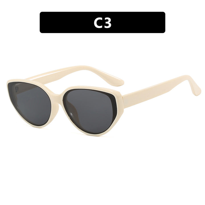 Ladies Cat-Eye Sunglasses with fashionable tortoiseshell pattern and UV protection Stornfield