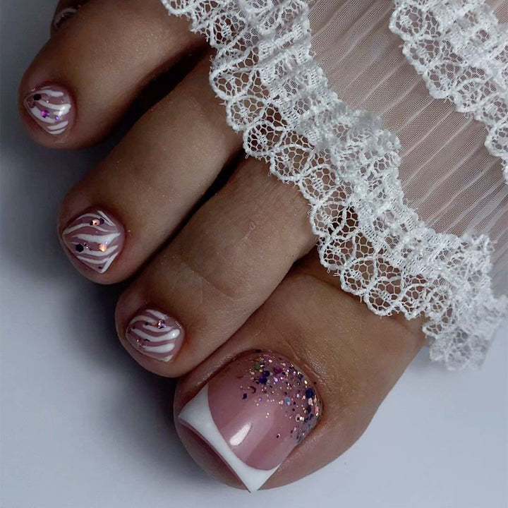 Artful toenail design with glamorous accents Stornfield