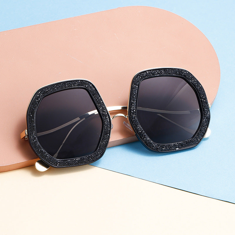 Women's geometric sunglasses with luxurious frame Stornfield