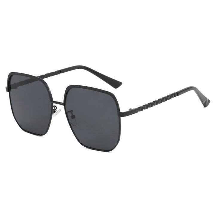 Ladies' fashionable sunglasses with square frame and stylish details Stornfield