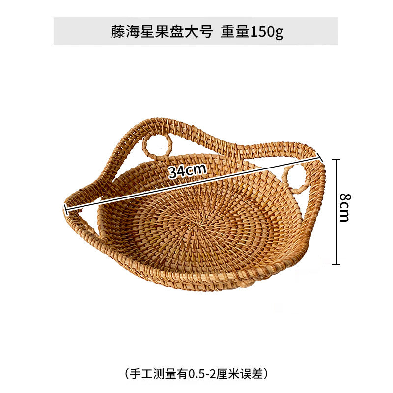 Women heart-shaped rattan basket Stornfield