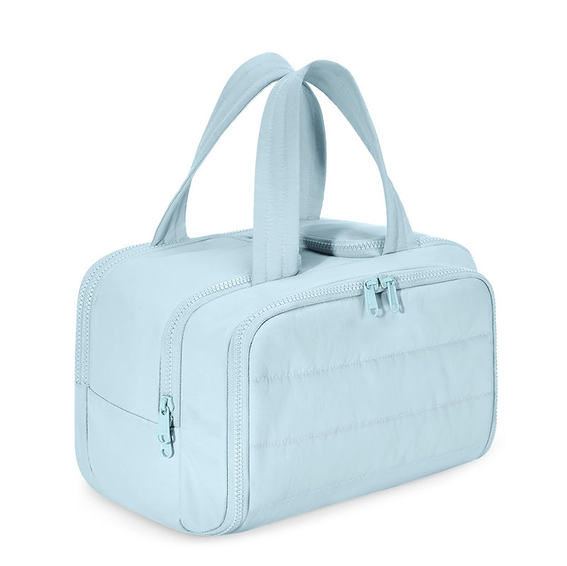 Cosmetic organizer bag with insulated lining Stornfield