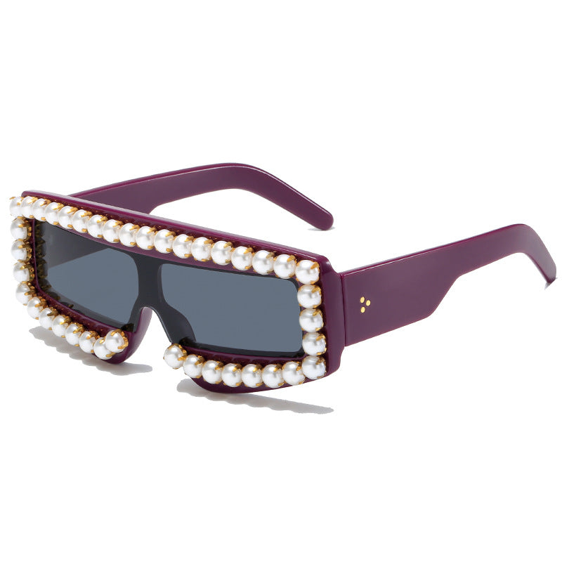 Women's fashionable sunglasses with pearl appliqués Stornfield