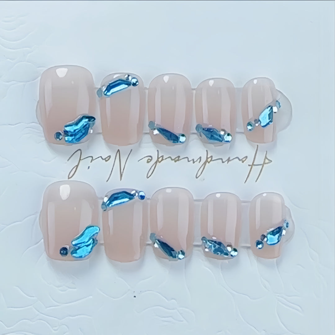 Artistic Decorative Press-On Nail Set Stornfield