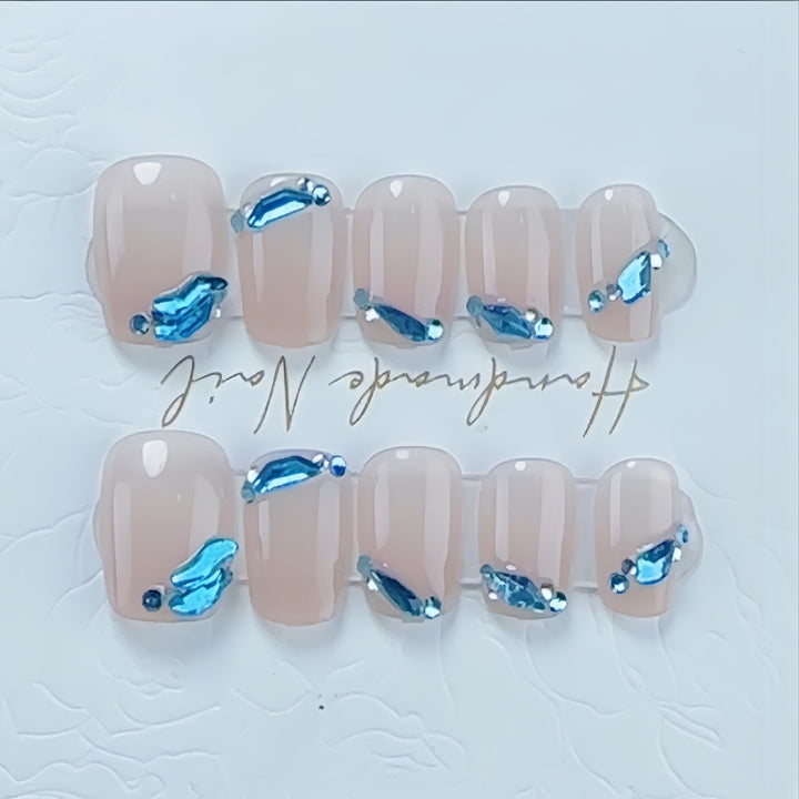Artistic Decorative Press-On Nail Set Stornfield