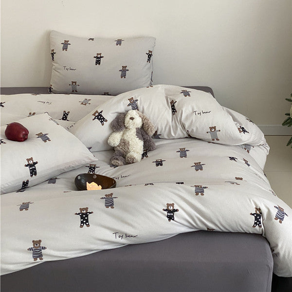 Children's bedding set with cute car bear design made of soft cotton blend