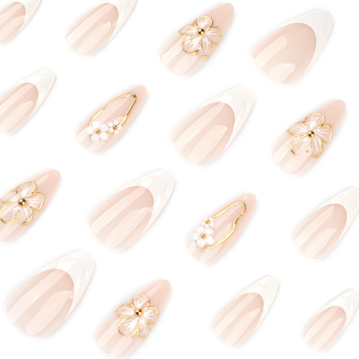 Elegant and artistically designed stiletto nails Stornfield