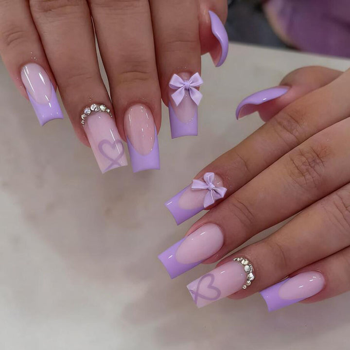 Artistic Statement Press-On Nails Stornfield