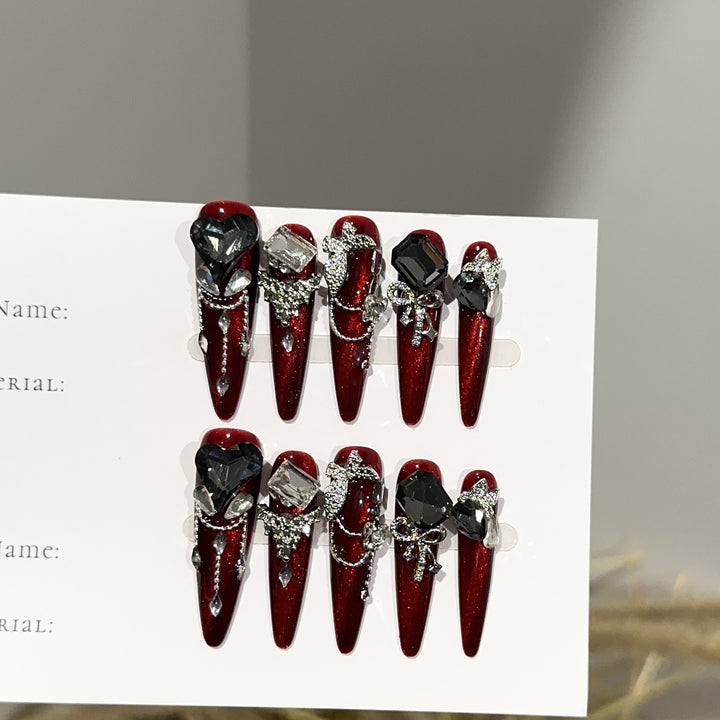 Glamorous Press-On Nail Set
